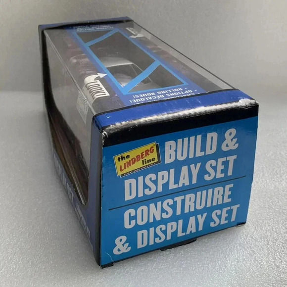 NEW Lindberg Build & Display Police Ford Crown Victoria Asylum Security Car - Picture 2 of 6